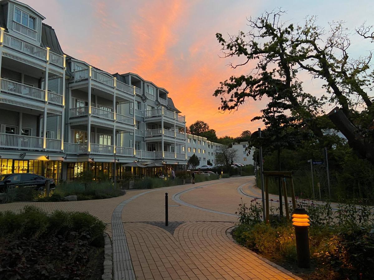 Seaside Rooms - Zentrales Design-Apartment Mit Balkon & Parkplatz - 2 Minuten Zum Strand Timmendorfer Strand Exterior photo